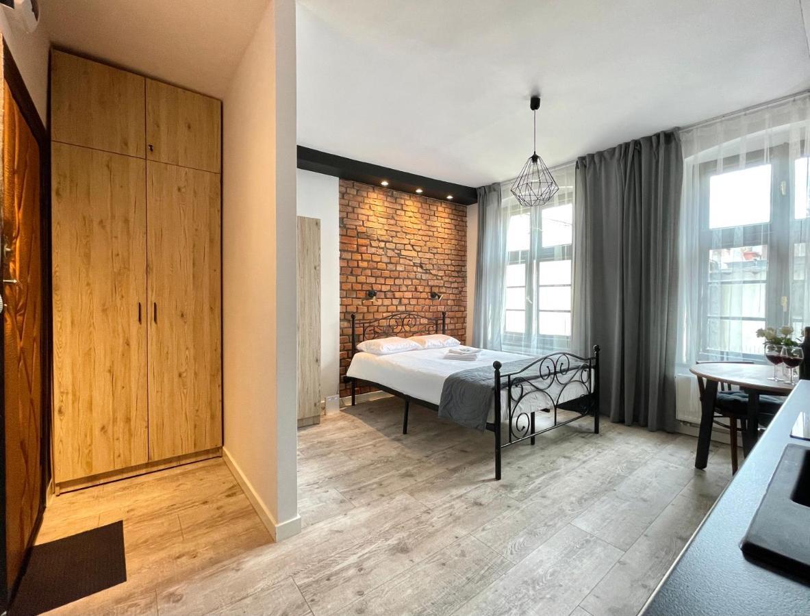 Copernicus Street Apartment - Broken Flowers And Twin Peaks Stary Toruń Zewnętrze zdjęcie