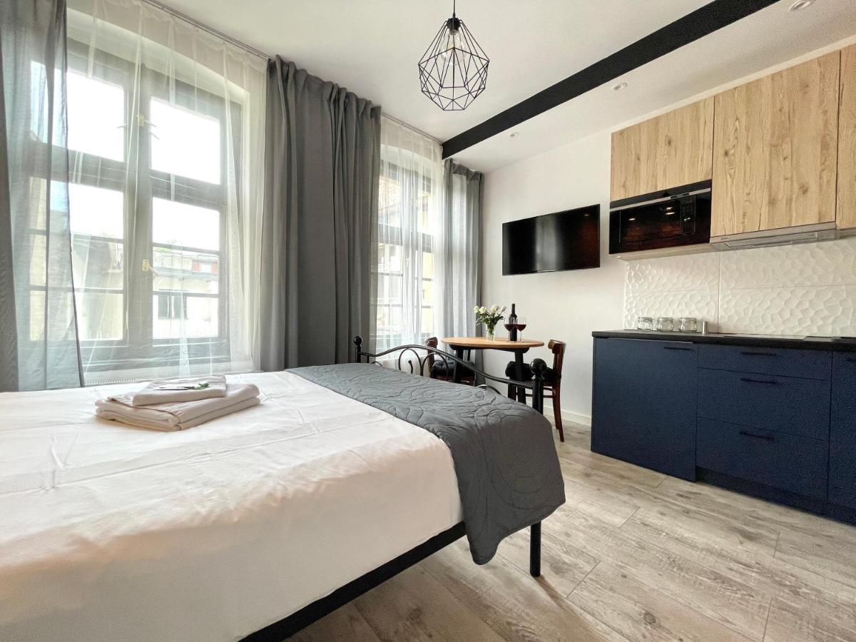 Copernicus Street Apartment - Broken Flowers And Twin Peaks Stary Toruń Zewnętrze zdjęcie